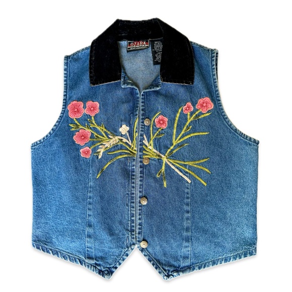 Vintage 1990's Embroidered Denim Vest w Black Collar - Picture 1 of 4